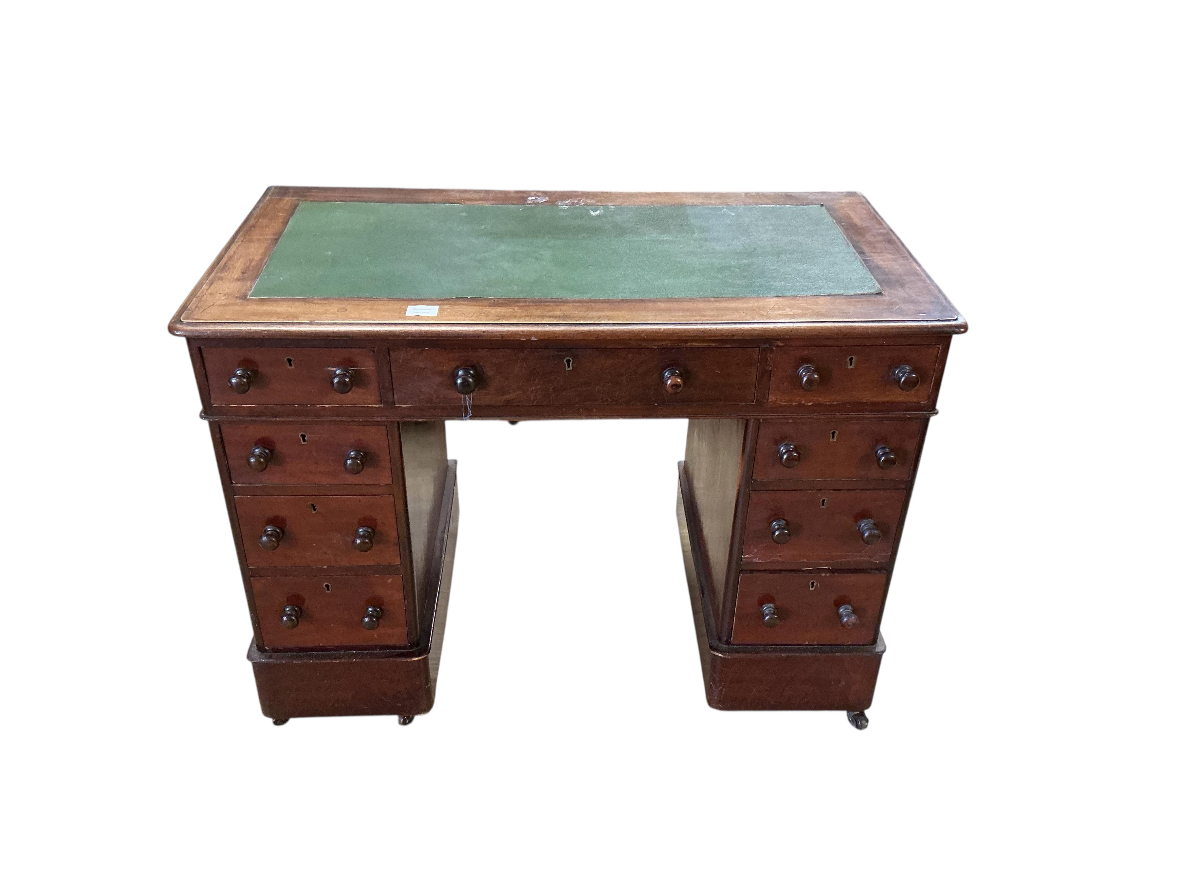 A Victorian mahogany pedestal desk, width 103cm, depth 56cm, height 76cm